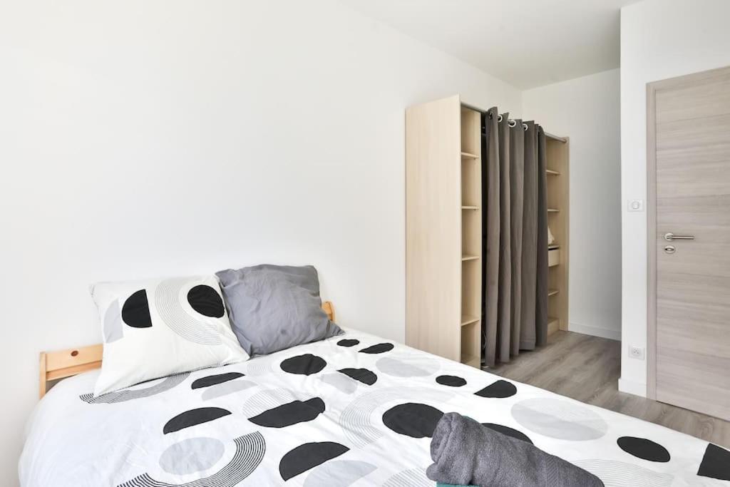 Suite Lumineux Et Moderne, Parking Gratuit, Mulhouse Centre エクステリア 写真